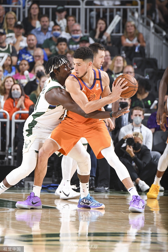 [NBA总决赛]太阳103-109雄鹿 字母哥26+14总分扳成2-2