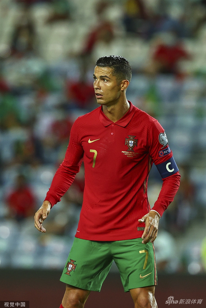 [世预赛]葡萄牙2-1爱尔兰 C罗两球致胜