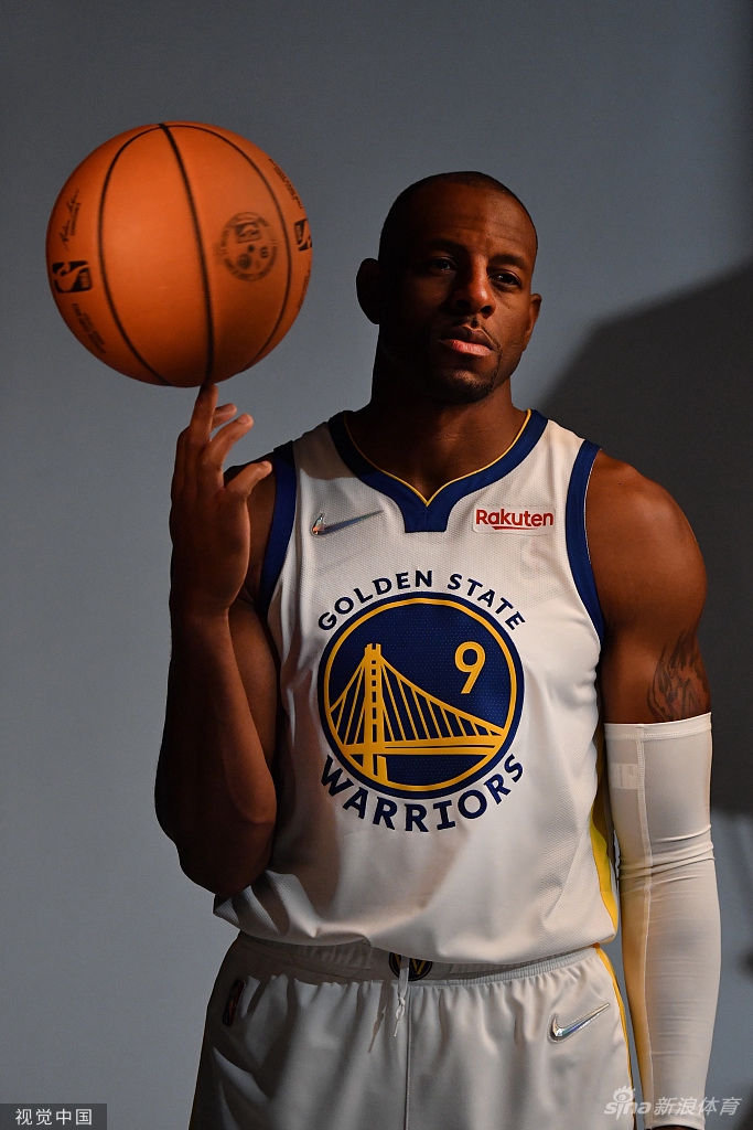 [NBA]勇士队媒体日库里汤神合体