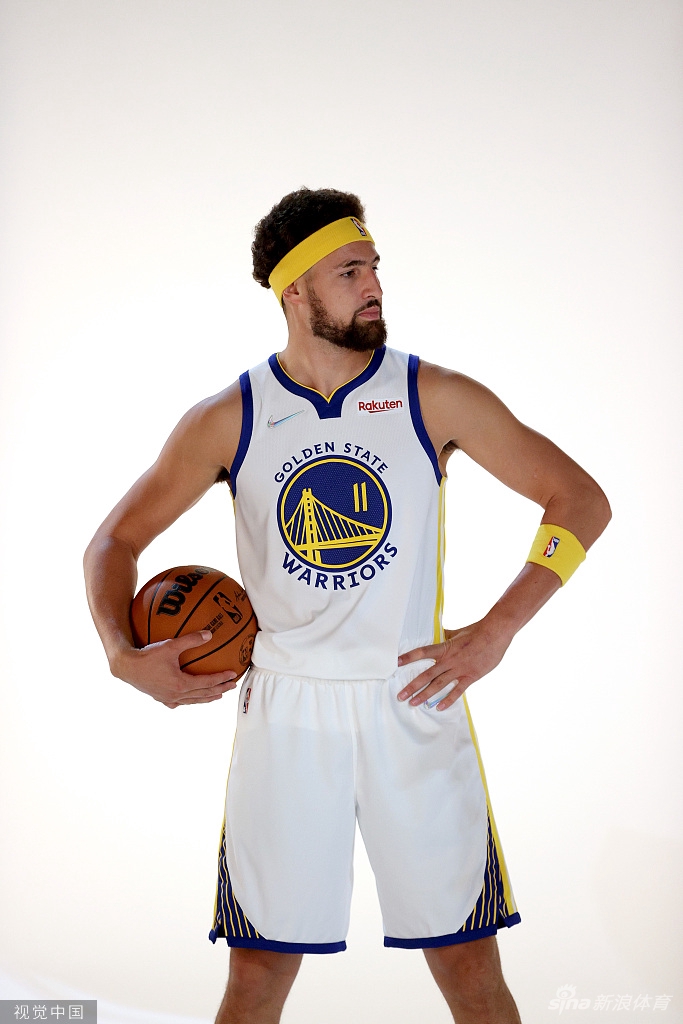 [NBA]勇士队媒体日库里汤神合体