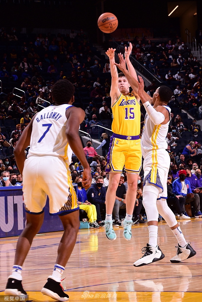 [NBA季前赛]湖人114-121勇士 库里30分