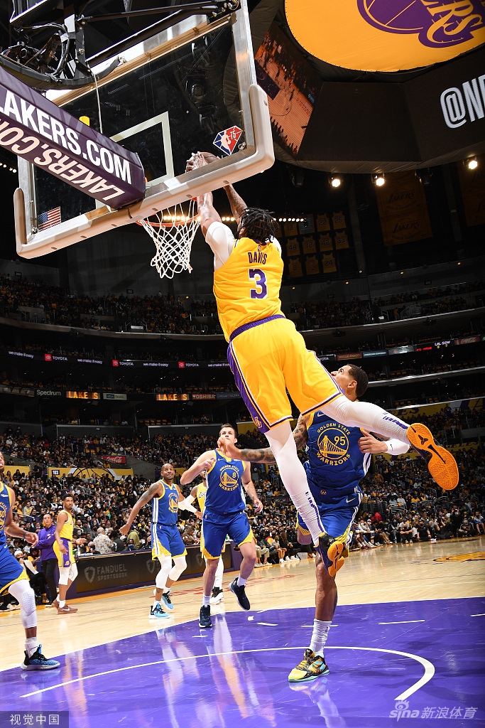 [NBA揭幕战]勇士121-114湖人