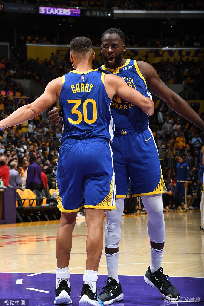 [NBA揭幕战]勇士121-114湖人