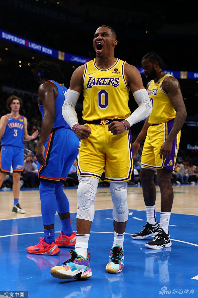 [NBA常规赛]湖人115-123雷霆