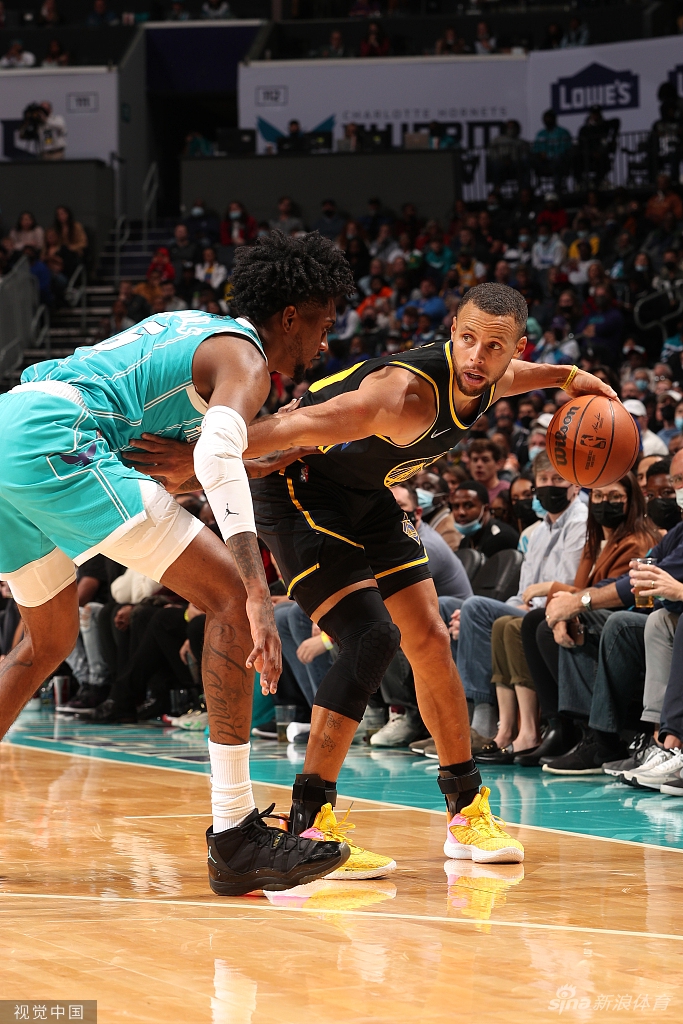 [NBA常规赛]勇士102-106黄蜂