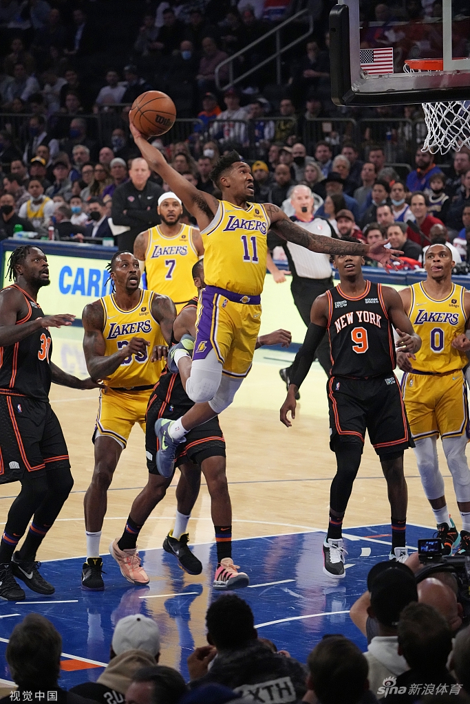 [NBA常规赛]湖人100-106尼克斯