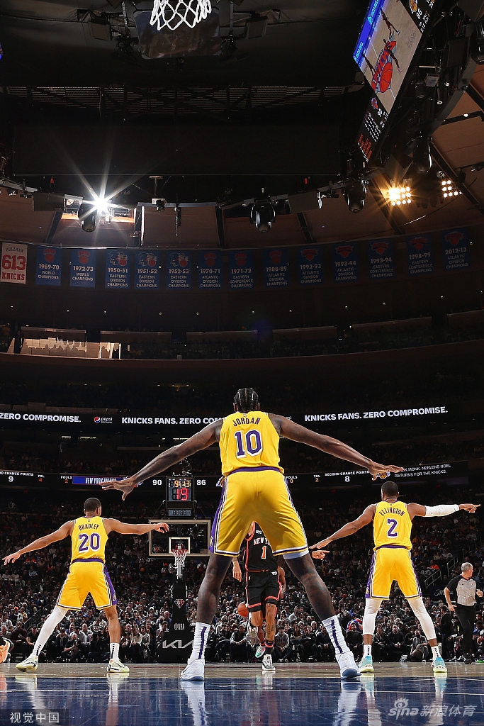 [NBA常规赛]湖人100-106尼克斯