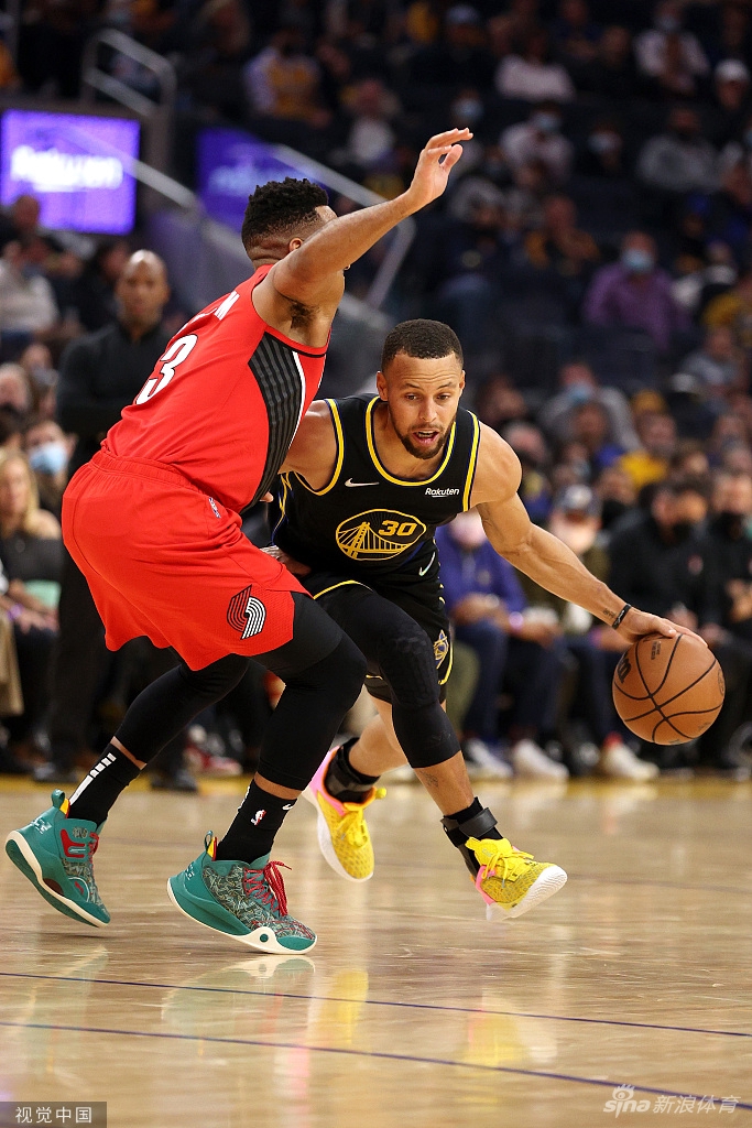 [NBA常规赛]开拓者103-118勇士