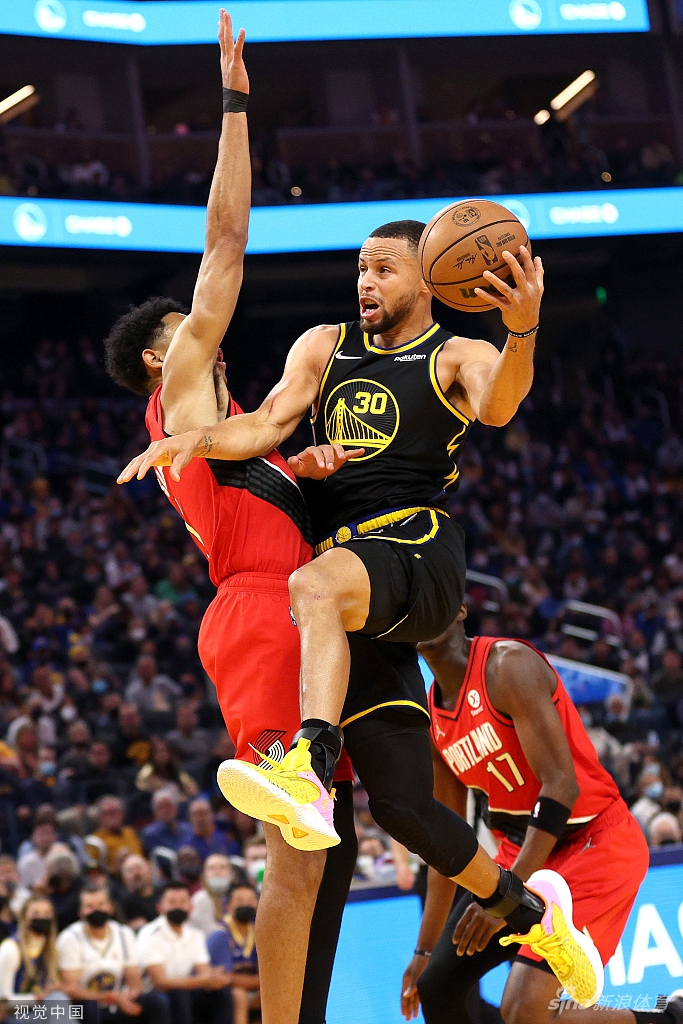 [NBA常规赛]开拓者103-118勇士