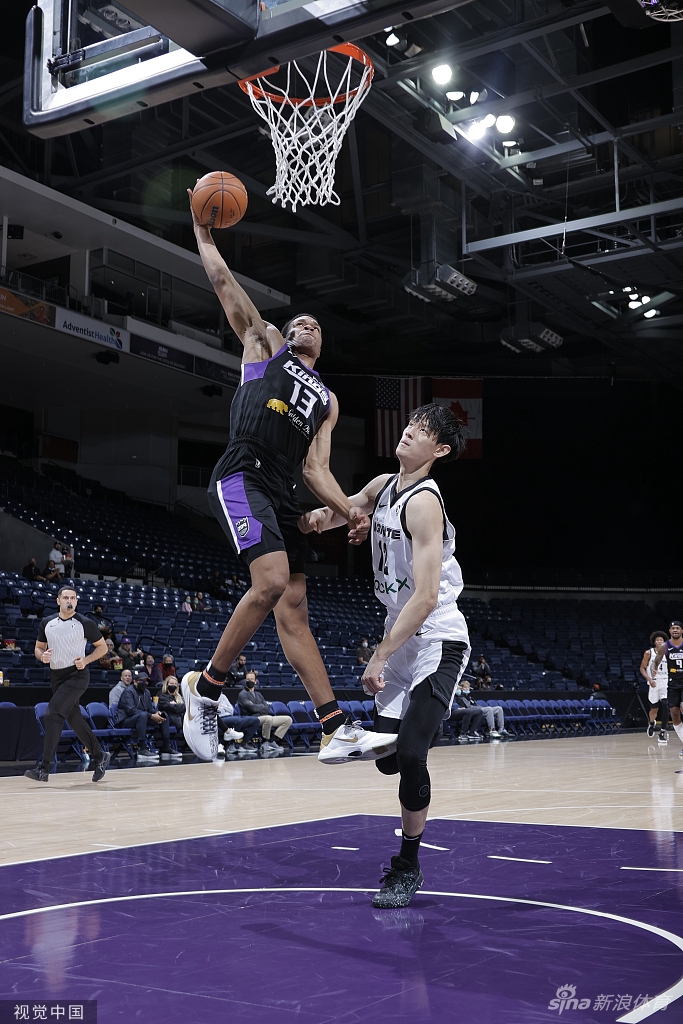 [NBDL]曾凡博首次先发 砍下5分4篮板3助攻