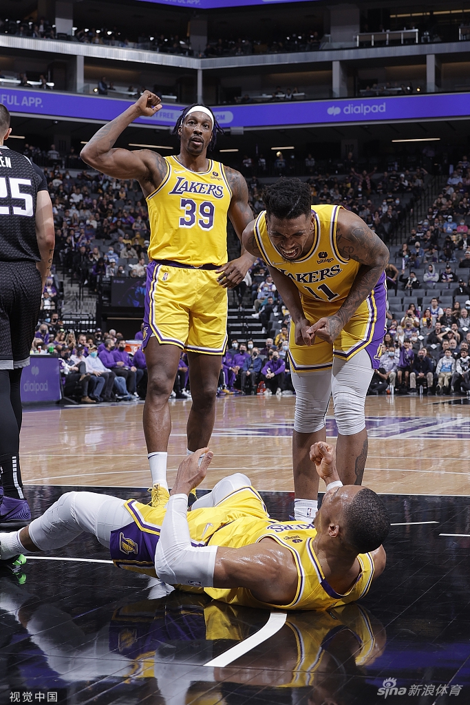 [NBA常规赛]湖人117-92国王