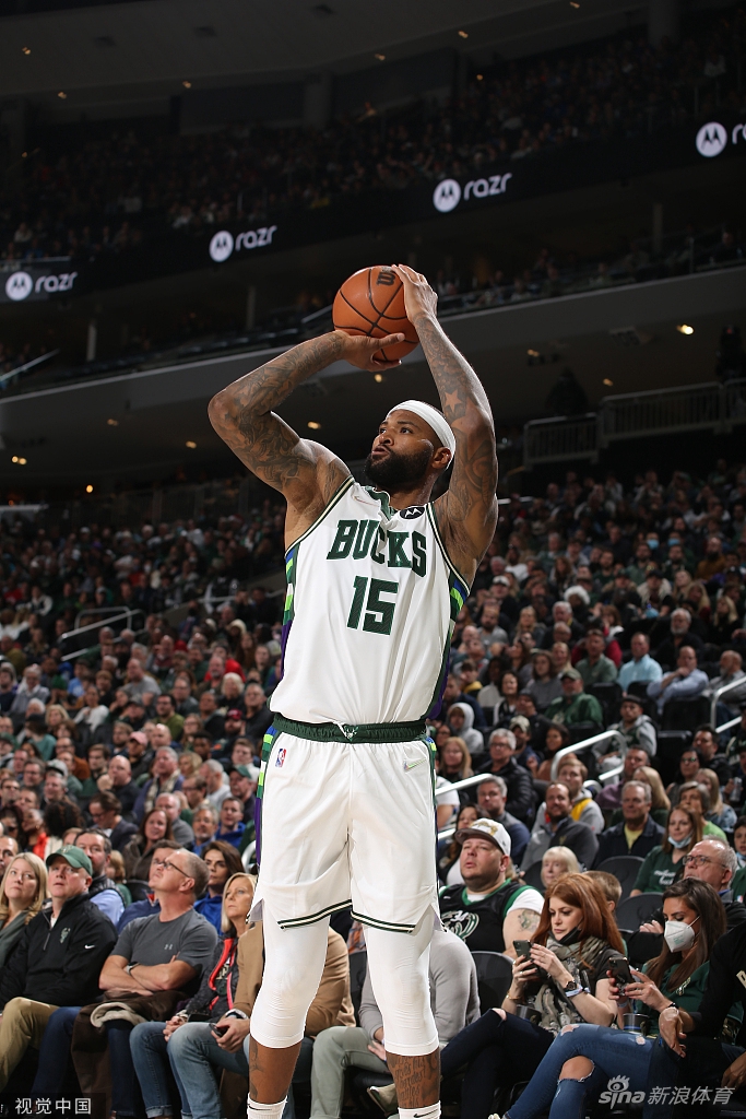 [NBA]黄蜂125-127雄鹿 字母哥绝杀