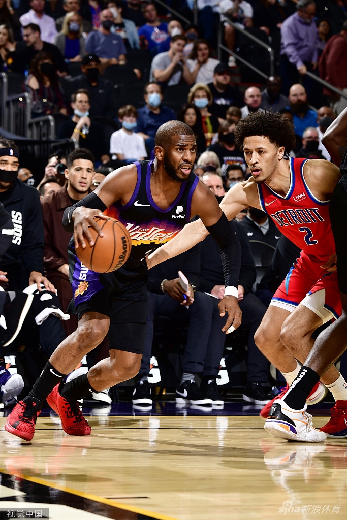 [NBA]18连胜！太阳114-103活塞