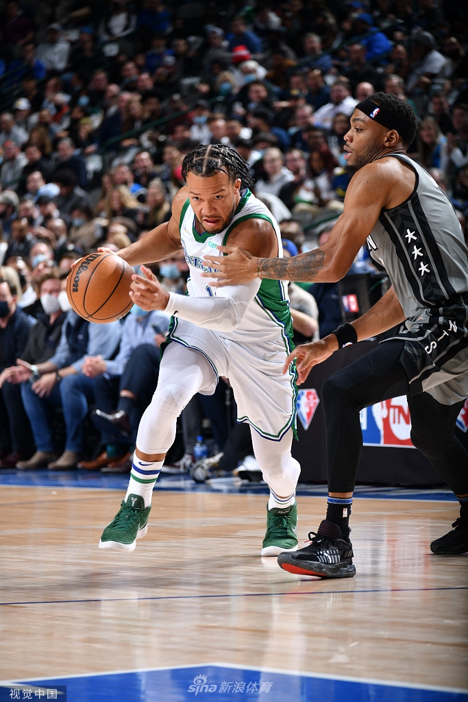 [NBA常规赛]篮网102-99独行侠