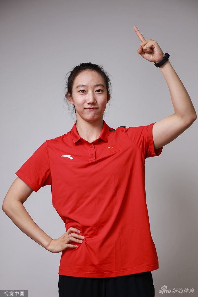 赵丹当选北京冬奥中国代表团旗手