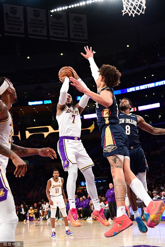 [NBA]鹈鹕123-95湖人 詹姆斯空砍32分