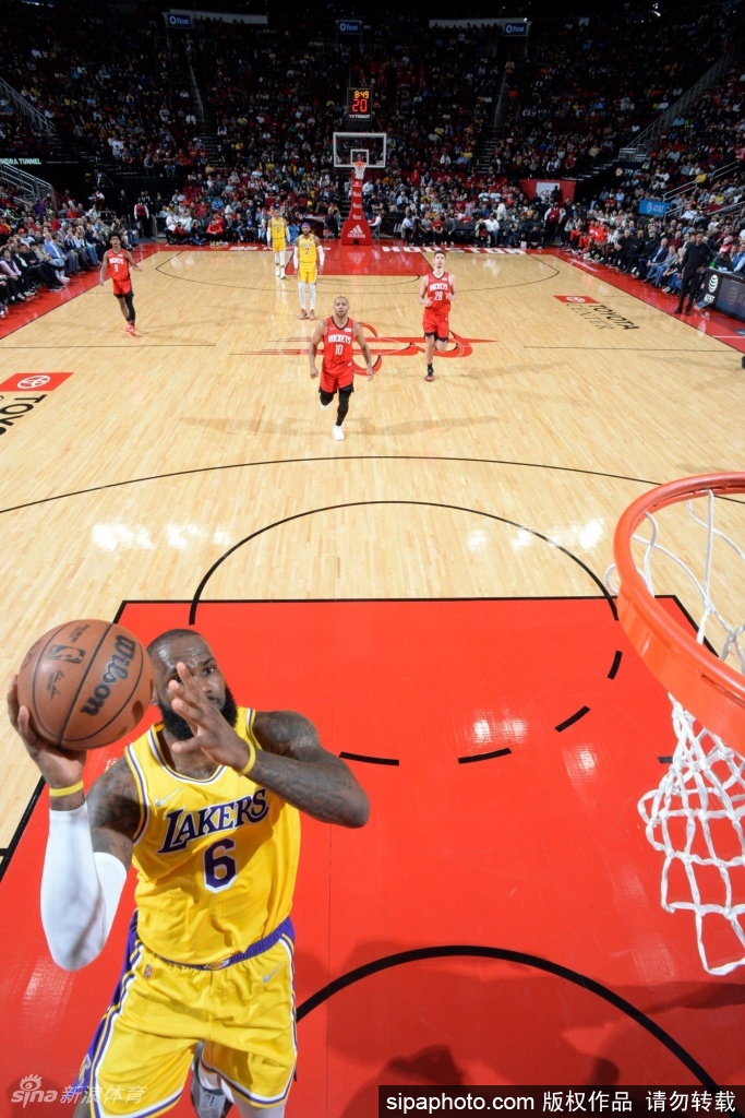 [NBA]湖人130-139火箭 詹姆斯空砍三双