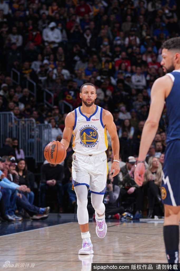 [NBA]勇士113-102掘金 库里砍34分9板