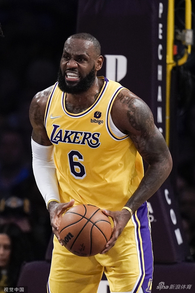 [NBA]猛龙114-103湖人 詹姆斯空砍30分