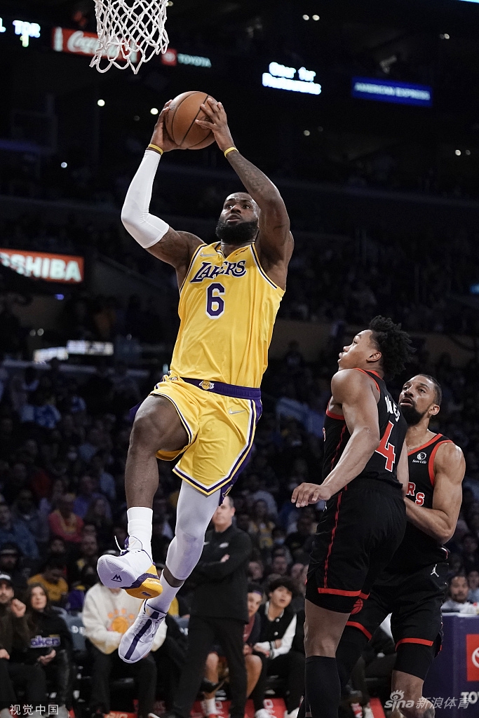 [NBA]猛龙114-103湖人 詹姆斯空砍30分