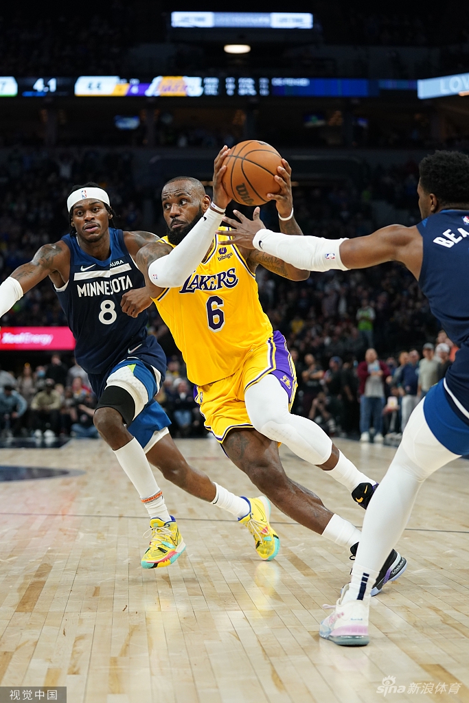 [NBA]湖人104-124森林狼 詹姆斯19分