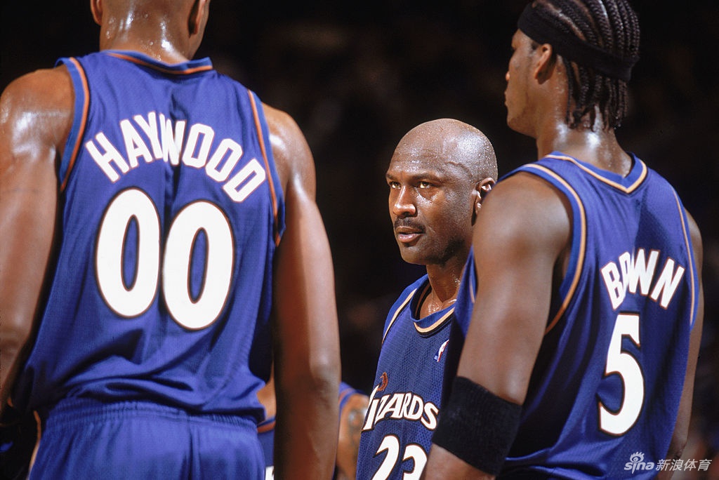 水货状元布朗给乔丹科比当小弟的时光 求心理阴影面积