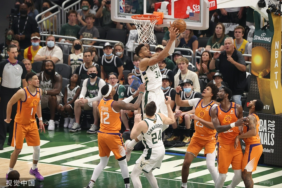 [NBA总决赛]太阳103-109雄鹿 字母哥26+14总分扳成2-2