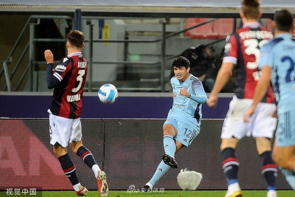 [意甲]博洛尼亚2-0卡利亚里 阿瑙托维奇破门