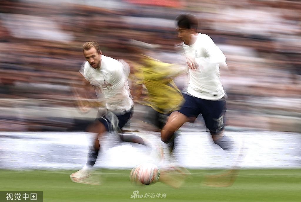 [英超]热刺1-0沃特福德 孙兴O任意球破门