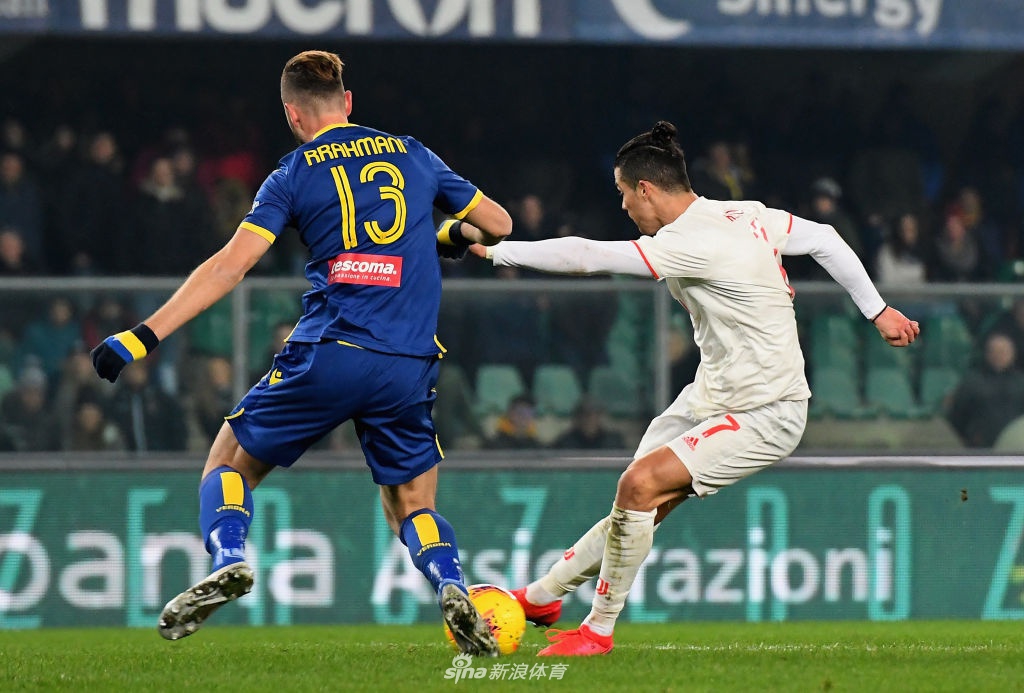 [意甲]维罗纳2-1尤文图斯 C罗连续10轮破门