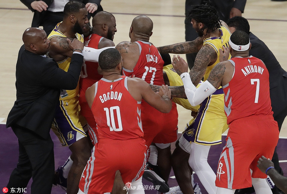 英格拉姆禁赛四场