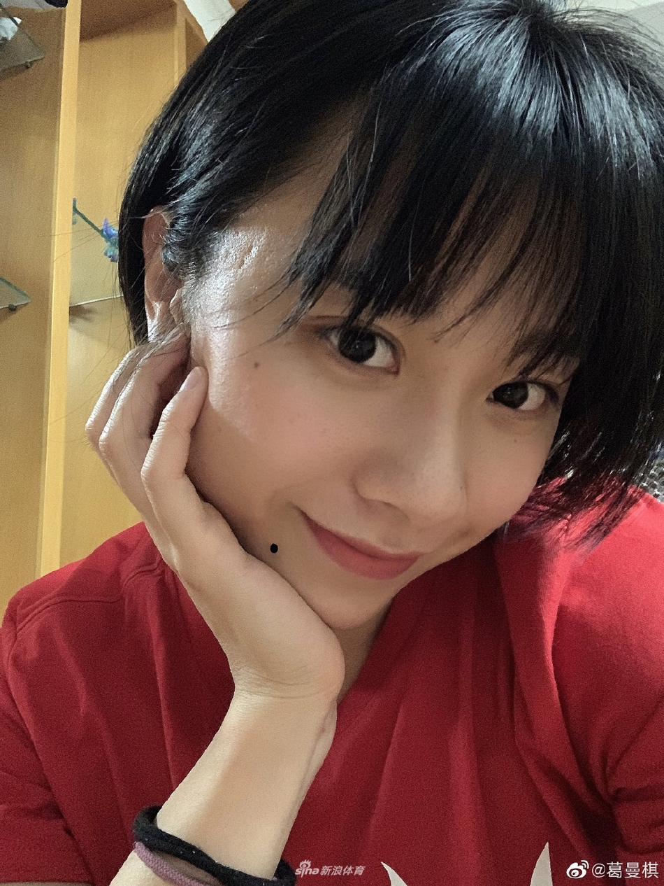 短跑女神葛曼棋新发型超美 又酷又甜