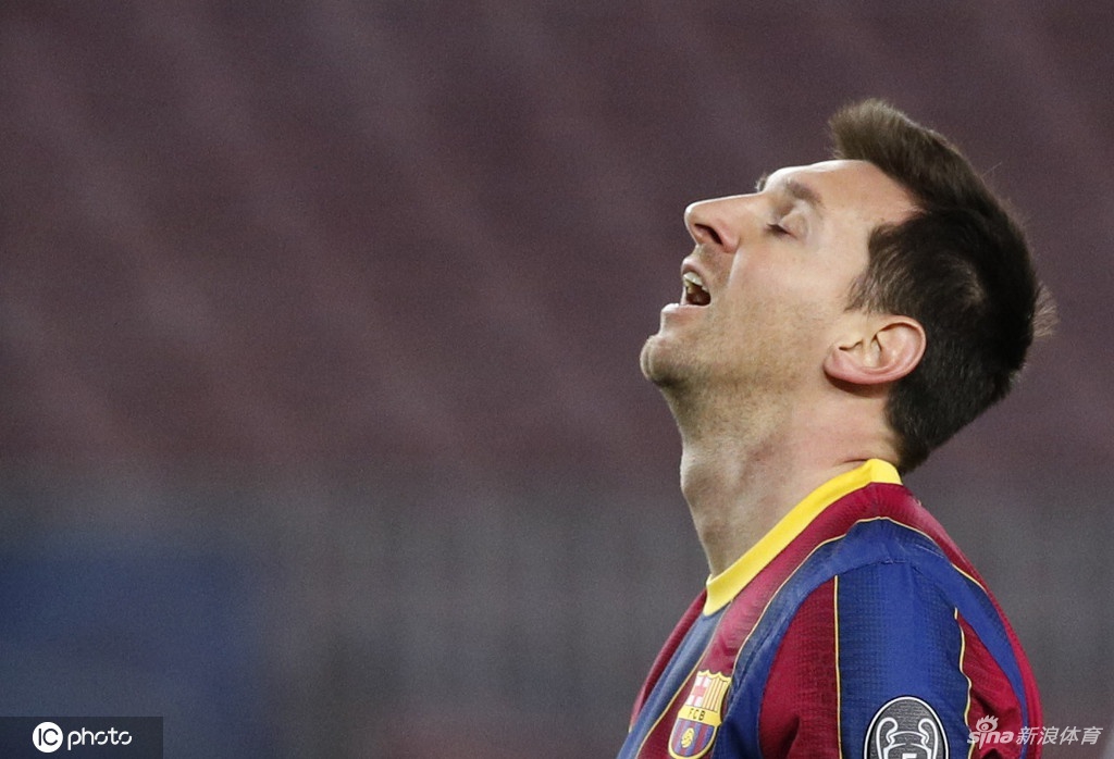 [欧冠]巴萨主场0-3尤文 C罗2球改写纪录