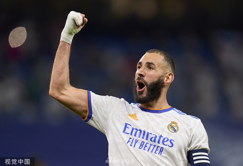 [西甲]本泽马戴帽 皇马5-2塞尔塔