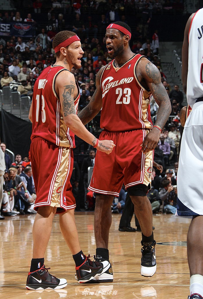 韦斯特和詹姆斯的逆缘