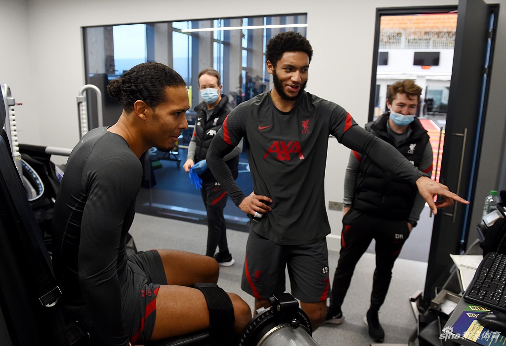 范戴克与戈麦斯回归利物浦训练训练
