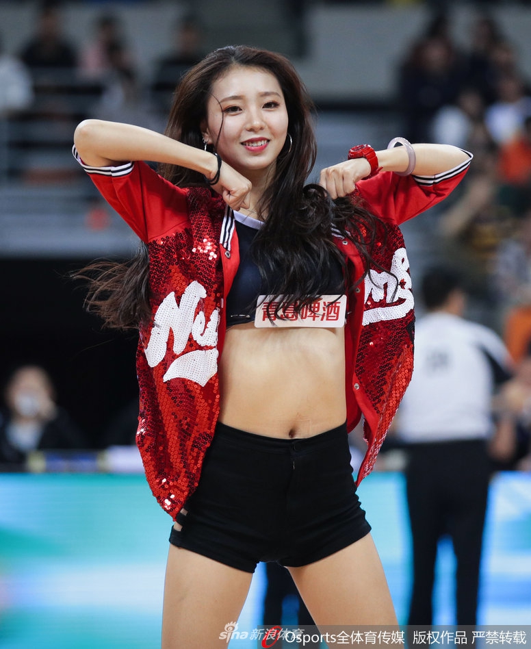 CBA第41轮拉拉队美女热舞精选