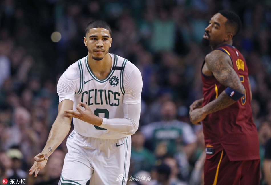 塔图姆表现神勇