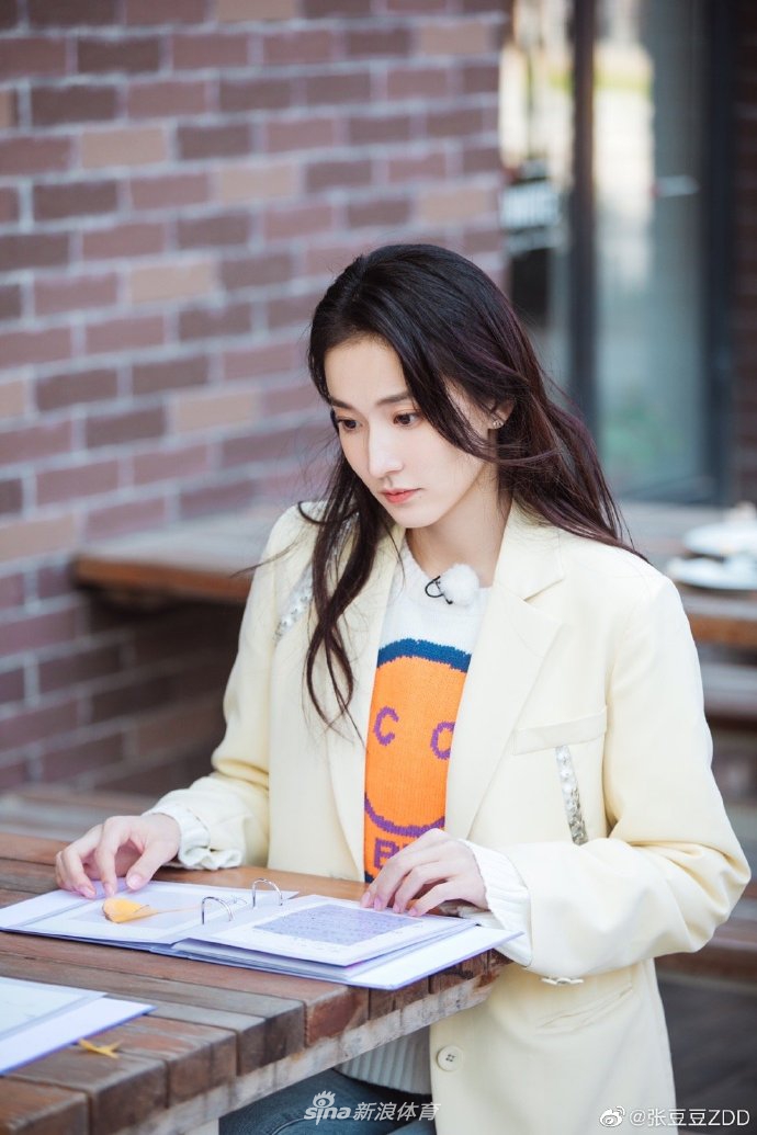 艺体女神张豆豆神仙颜值写真照曝光