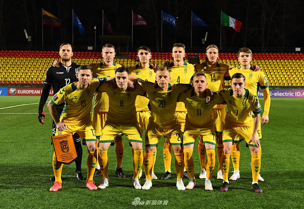 [世预赛]意大利2-0立陶宛 国米两中场立功