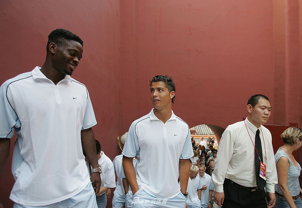 C罗：为中国人民祈祷要再去那里 武磊是我朋友