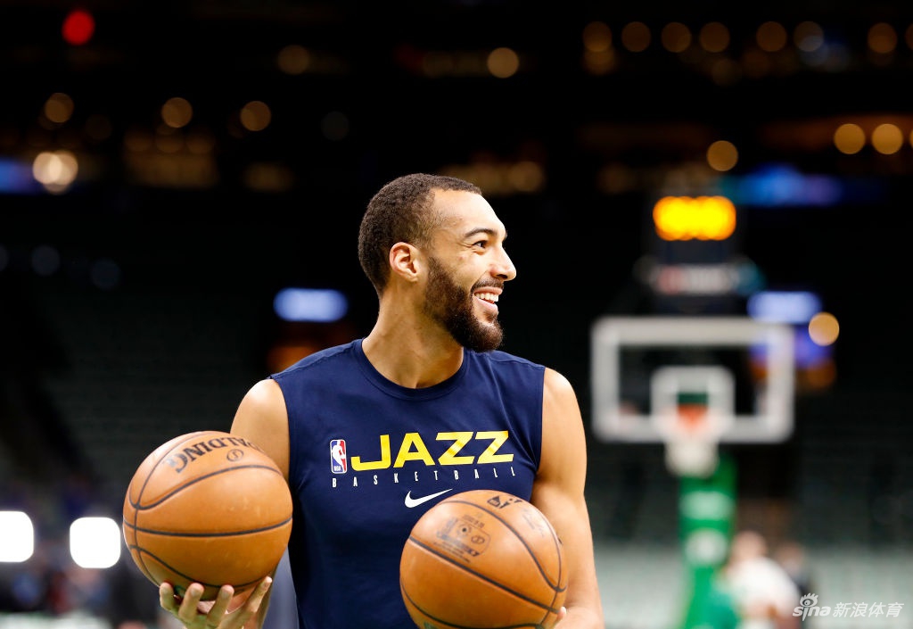 爵士球员戈贝尔新冠检测呈阳性 NBA宣布暂停本赛季