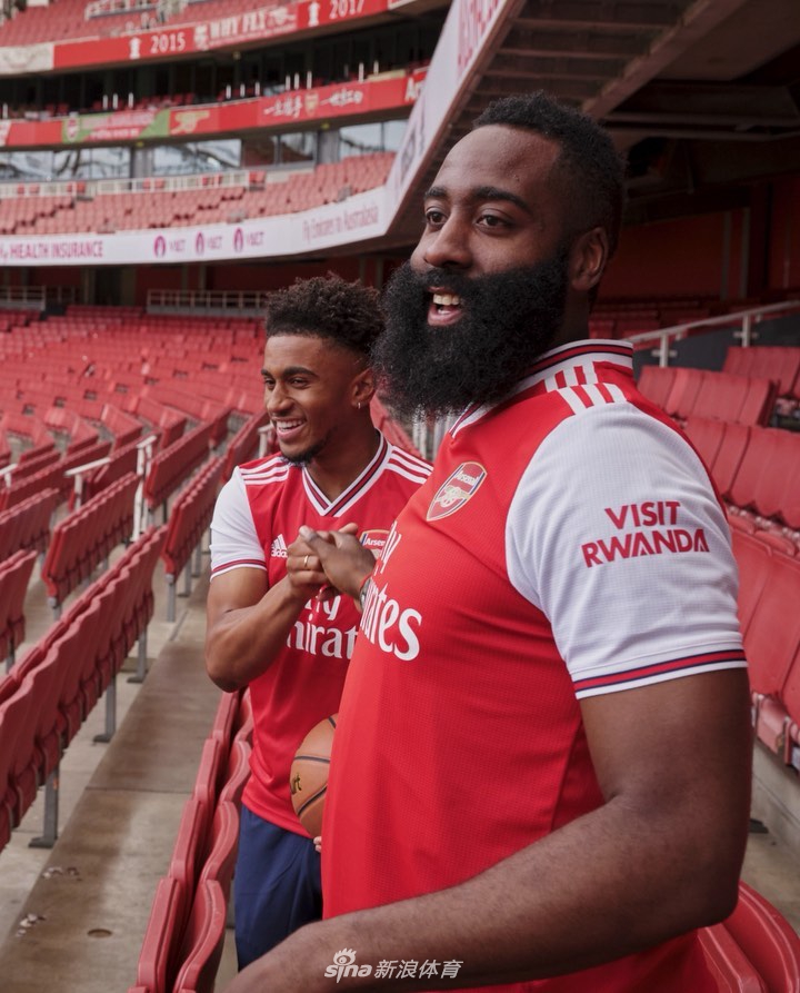 火箭核心转投阿森纳！枪手13号酋长球场秀脚法