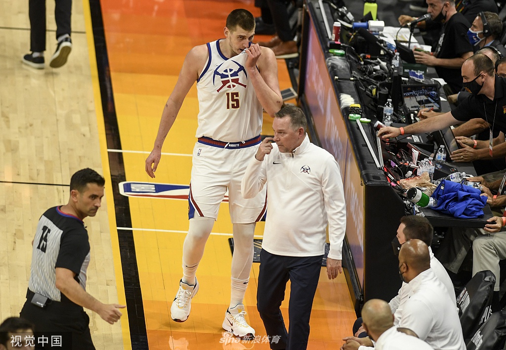 [NBA季后赛]掘金98-123太阳 总分太阳2-0