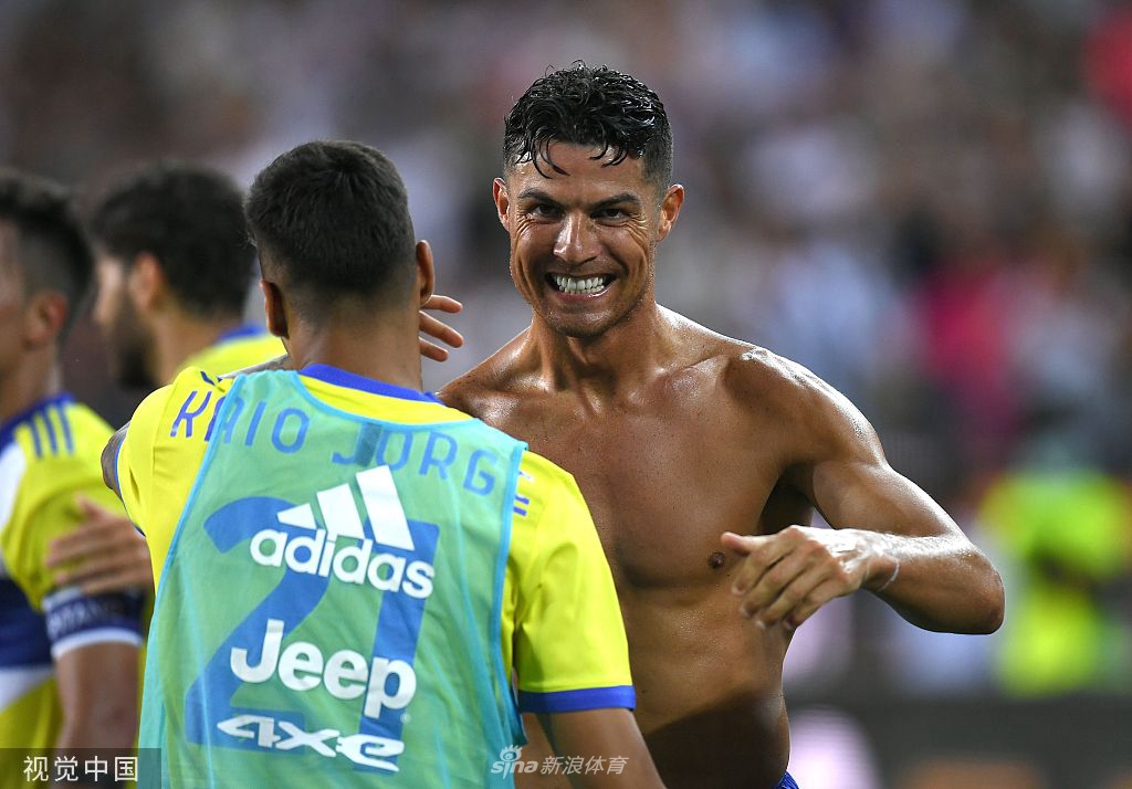 [意甲]乌迪内斯2-2尤文 C罗补时进球被判无效