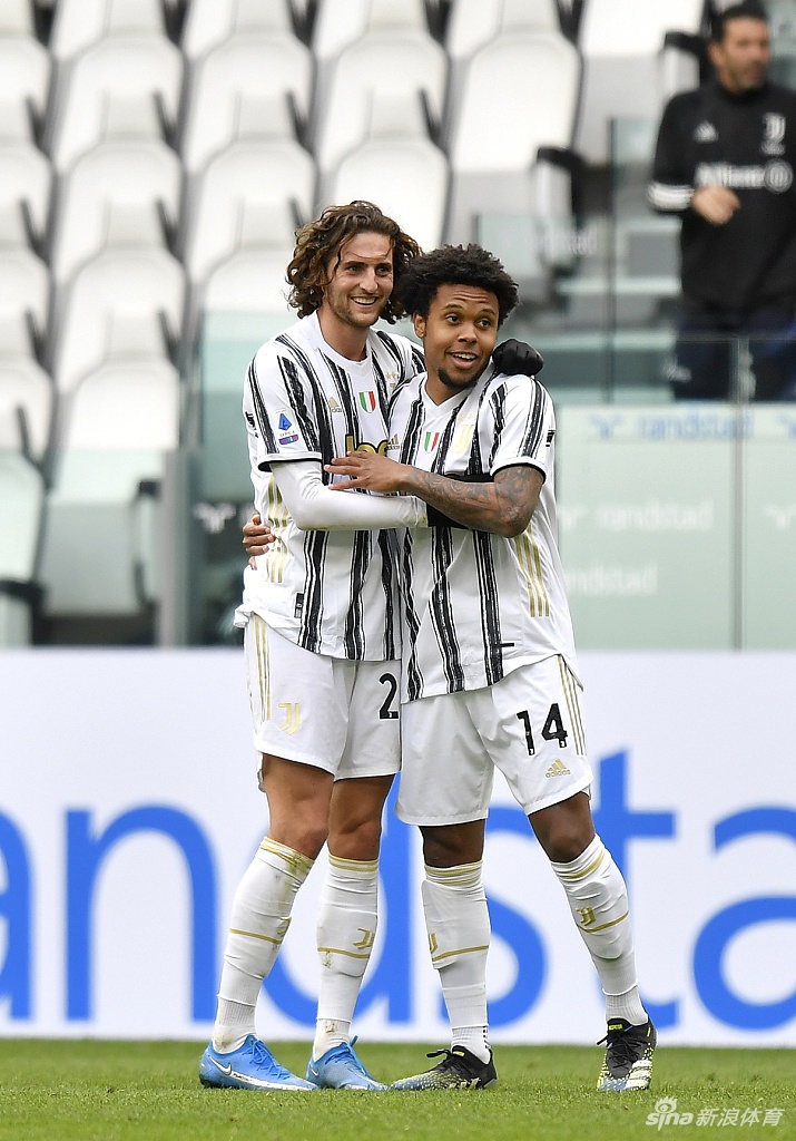 [意甲]尤文3-1热那亚 C罗中柱莫拉塔破门