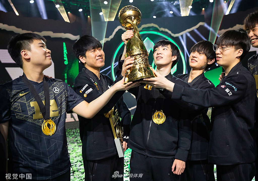 2021英雄联盟季中赛决赛RNG夺冠