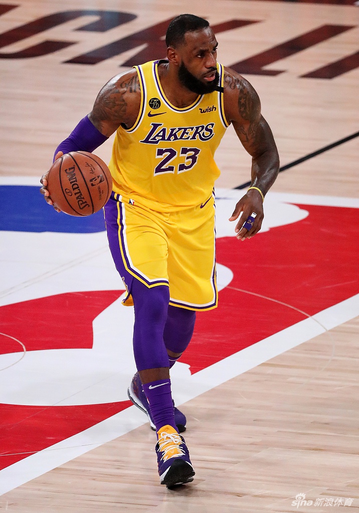 [NBA季后赛]湖人110-100获胜 总分3-1领先