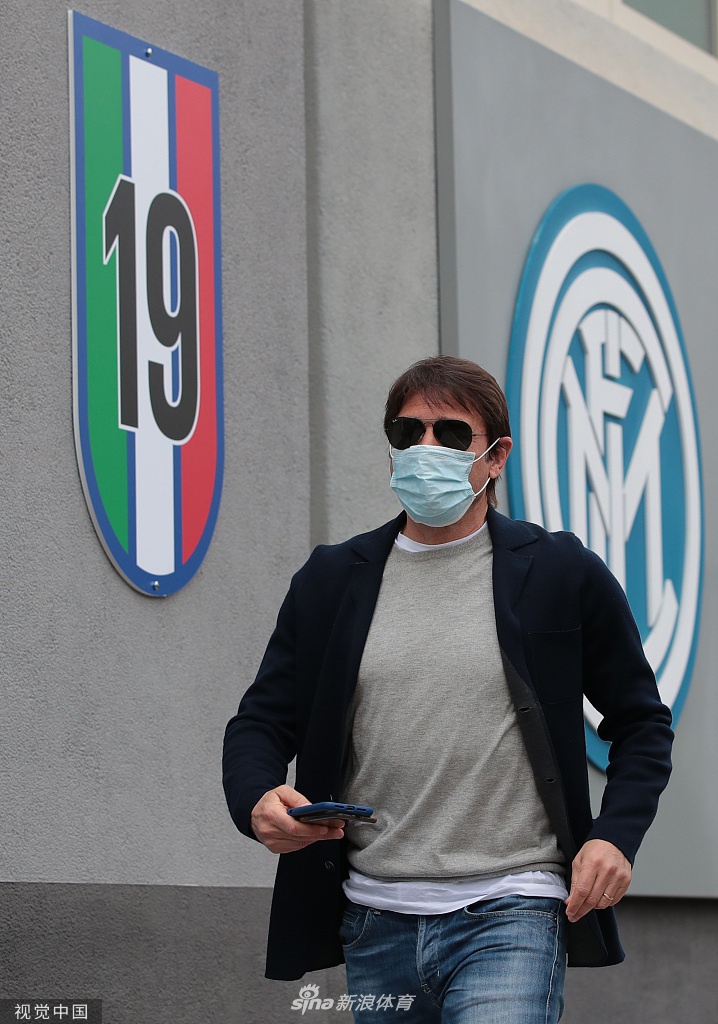 记者爆料：国米主帅孔蒂决定离职 本周内通知张康阳