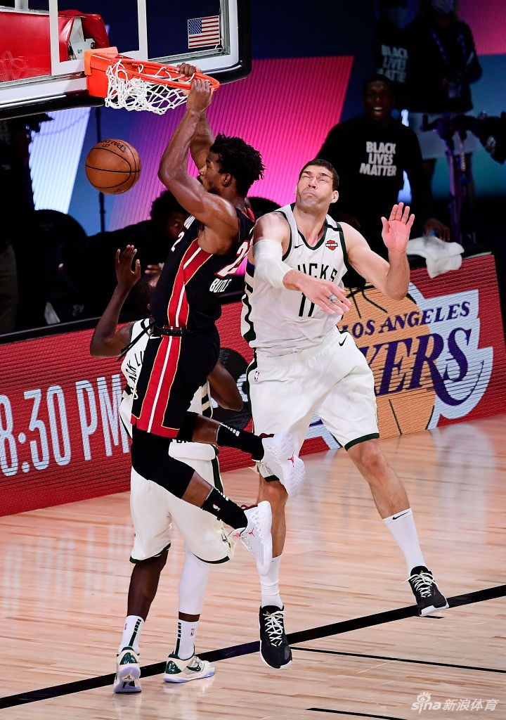 [NBA季后赛]雄鹿118-115热火 字母伤退米德尔顿36分